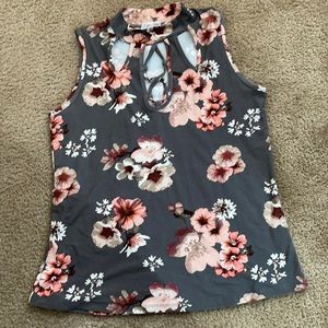 Gray Floral tank-Size M